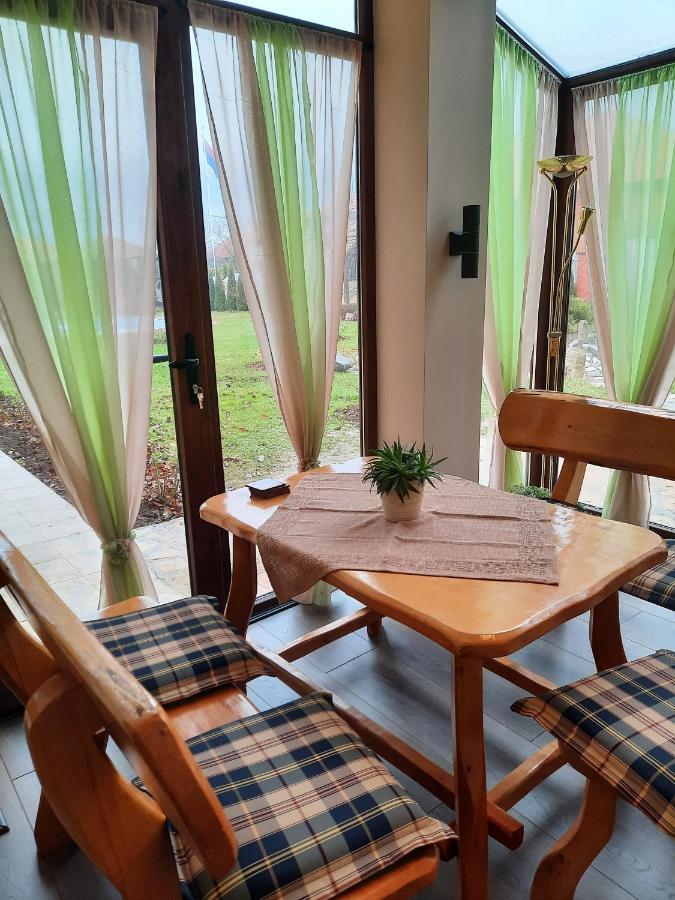 Guest House Rose Smederevska Palanka Esterno foto