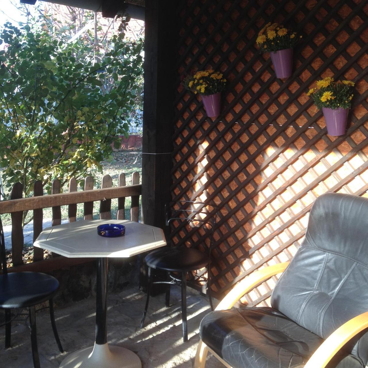 Guest House Rose Smederevska Palanka Esterno foto
